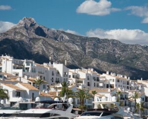 Read more about the article Gemi Motoru Bakımı: Neden Düzenli Bakım Gerekiyor