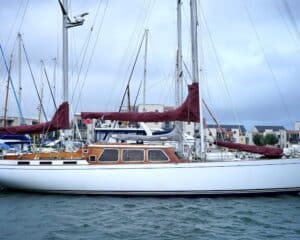 Read more about the article Denizcilikte Yüksek Verimlilik İçin Motor Yenileme Stratejileri