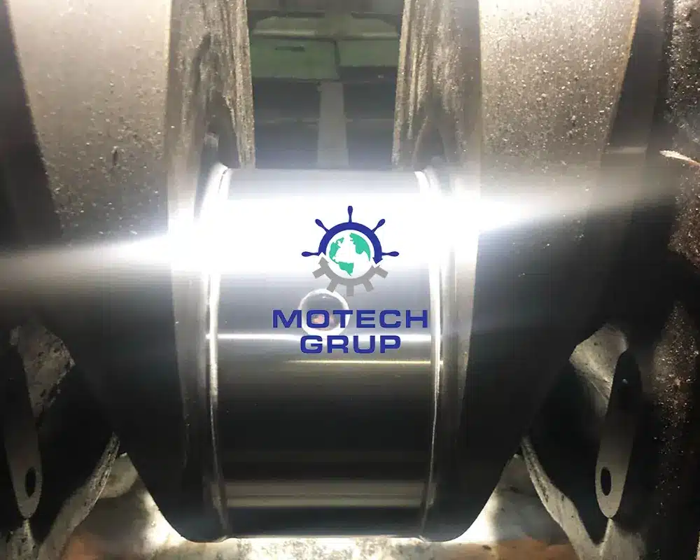 Read more about the article Crankpin Polisaj (Crankpin Polishing) ile Yüzey Sertliği Nasıl Korunur?